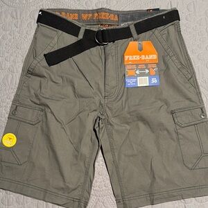 Gray Cargo Shorts with Belt and Durable Fabric